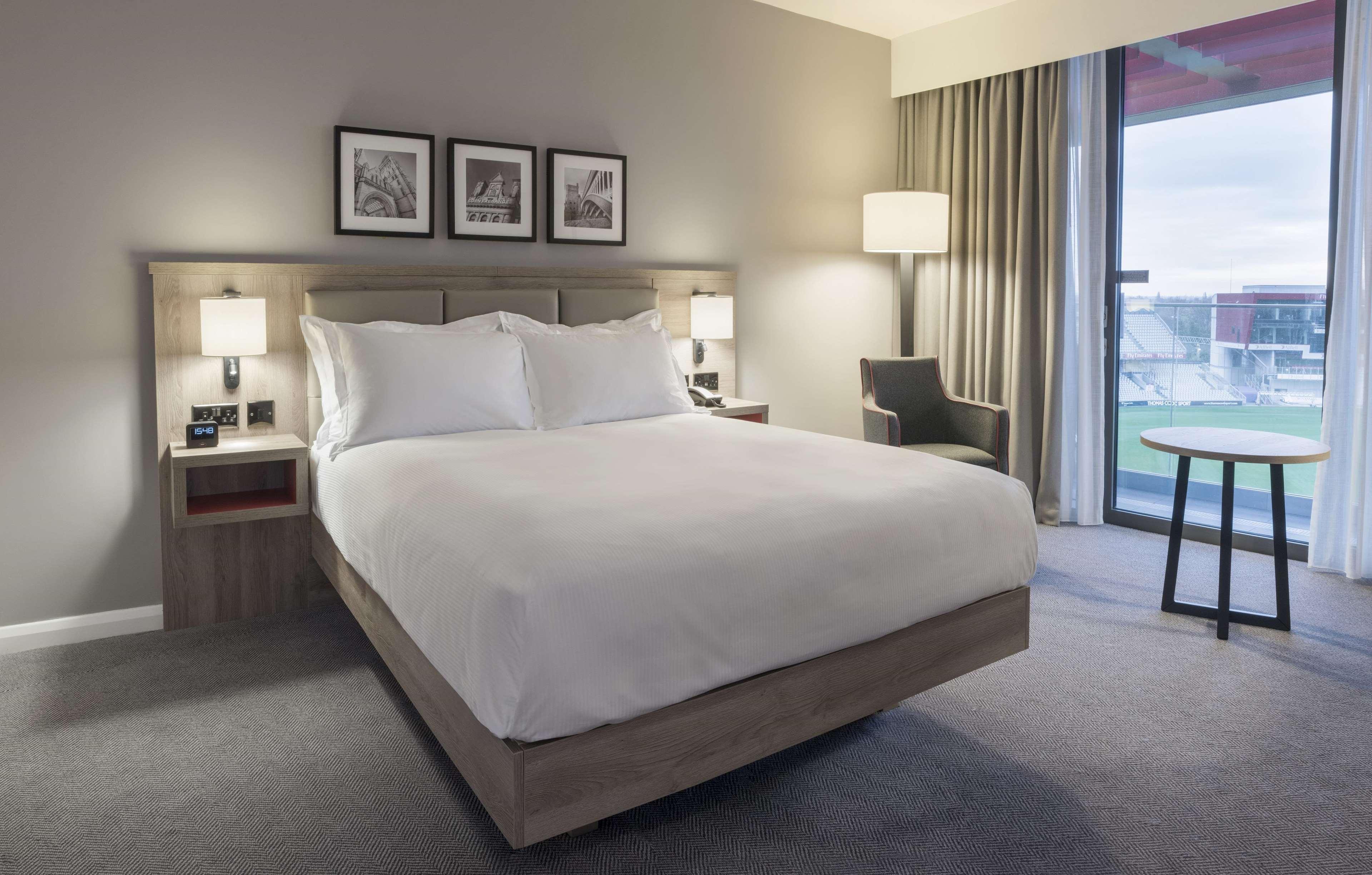 Hilton Garden Manchester Emirates Old Trafford 4* Солфорд