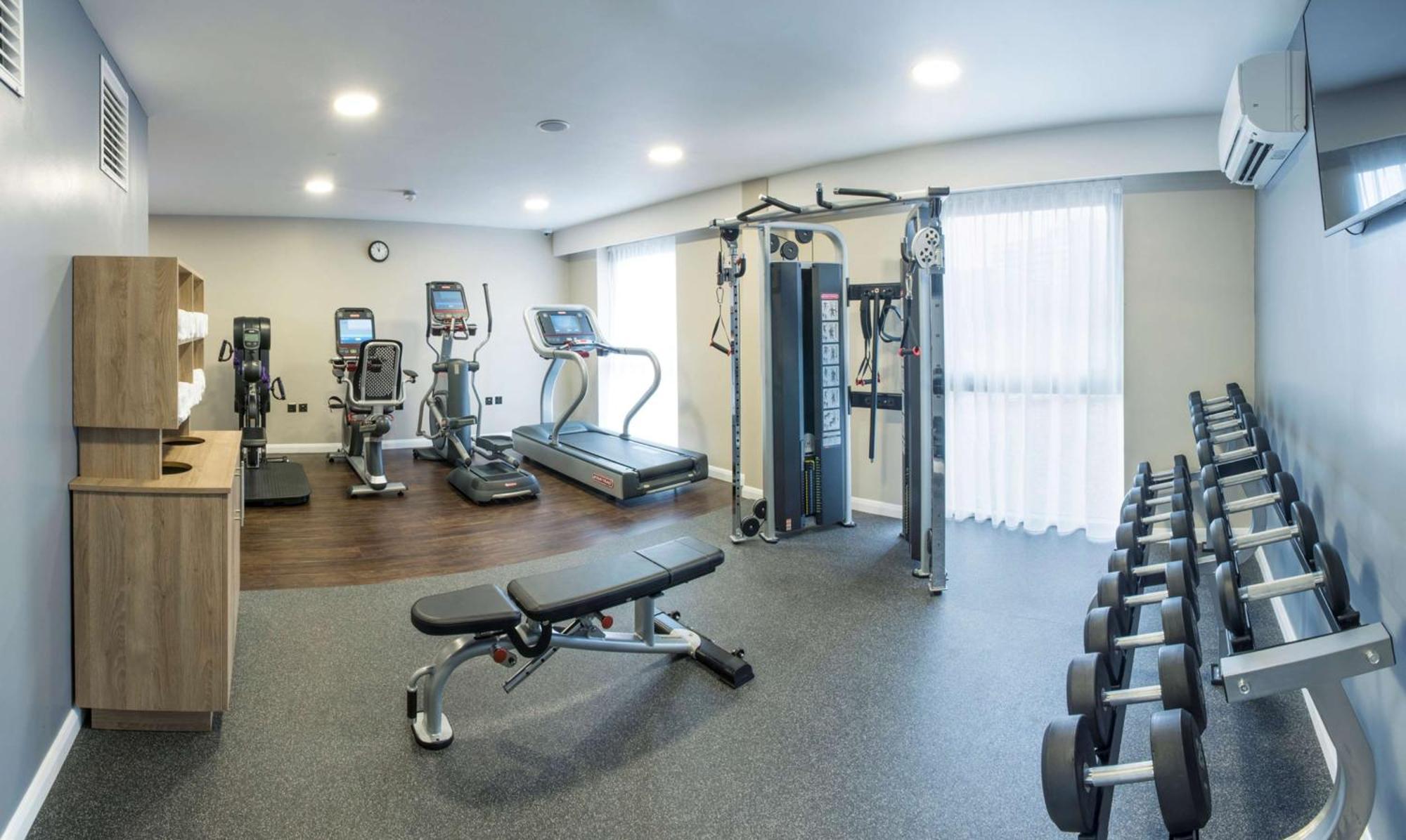 Hilton Garden Manchester Emirates Old Trafford 4*