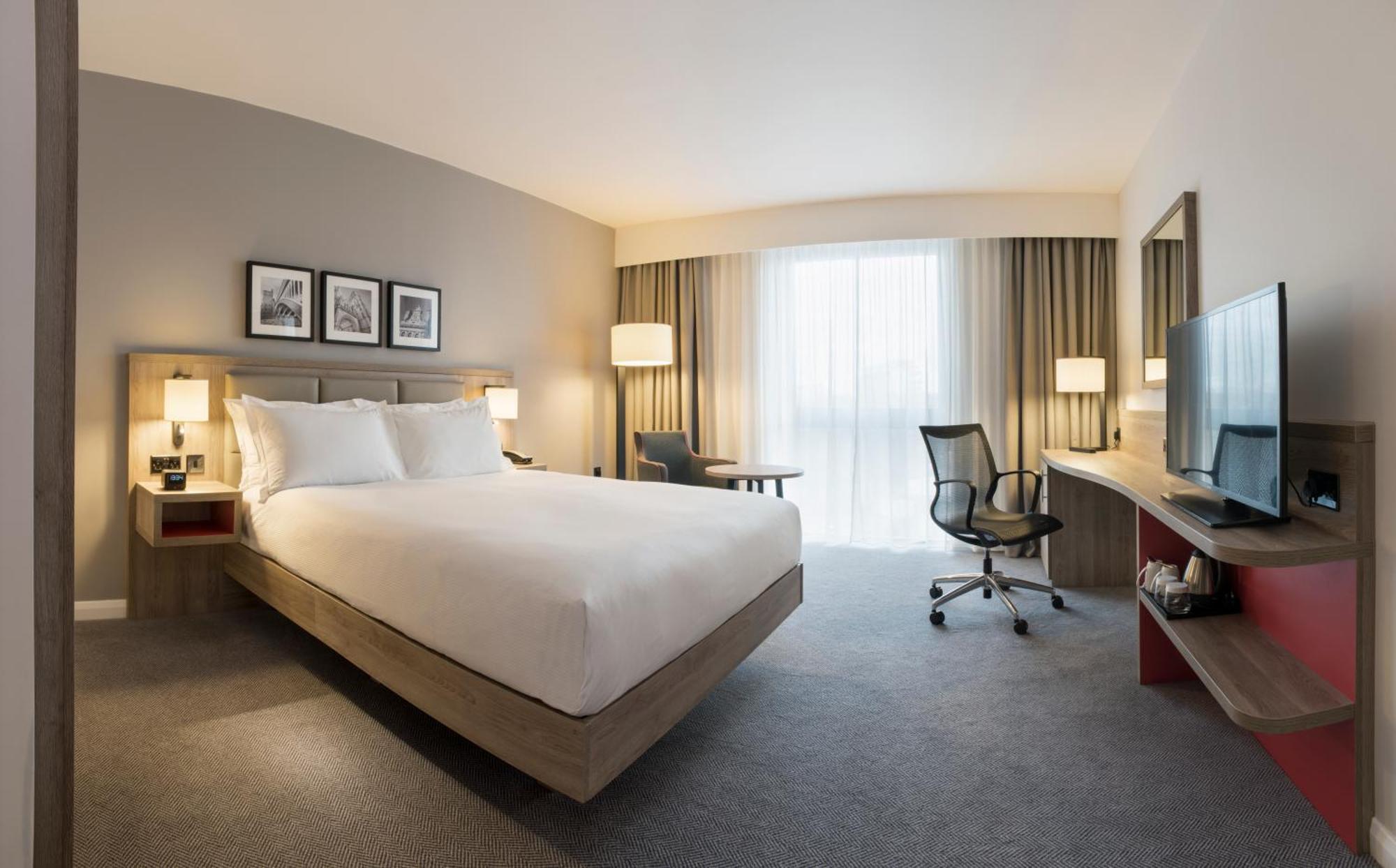 Hilton Garden Manchester Emirates Old Trafford Hotel 4*