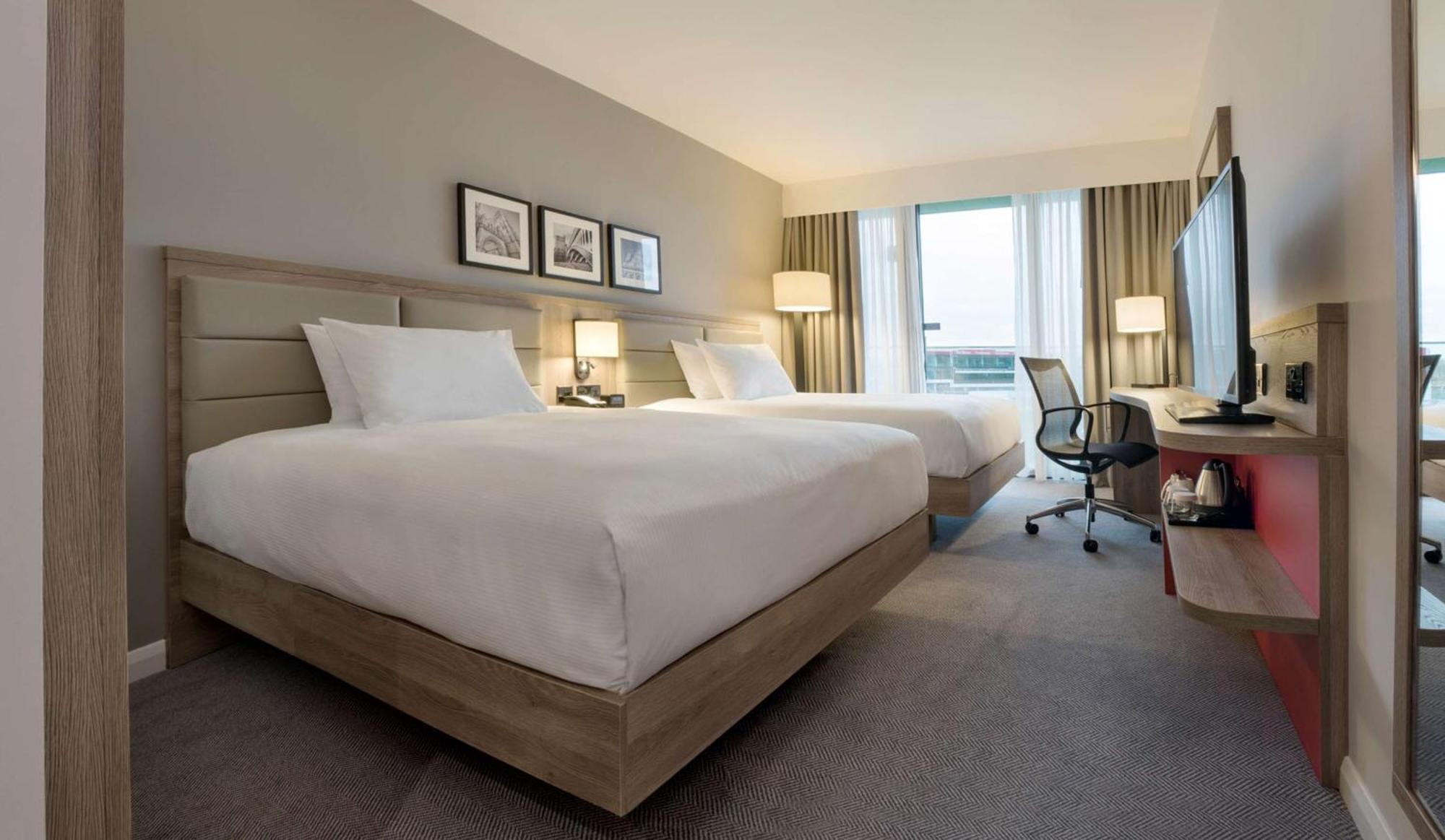 Hilton Garden Manchester Emirates Old Trafford Hotel 4*