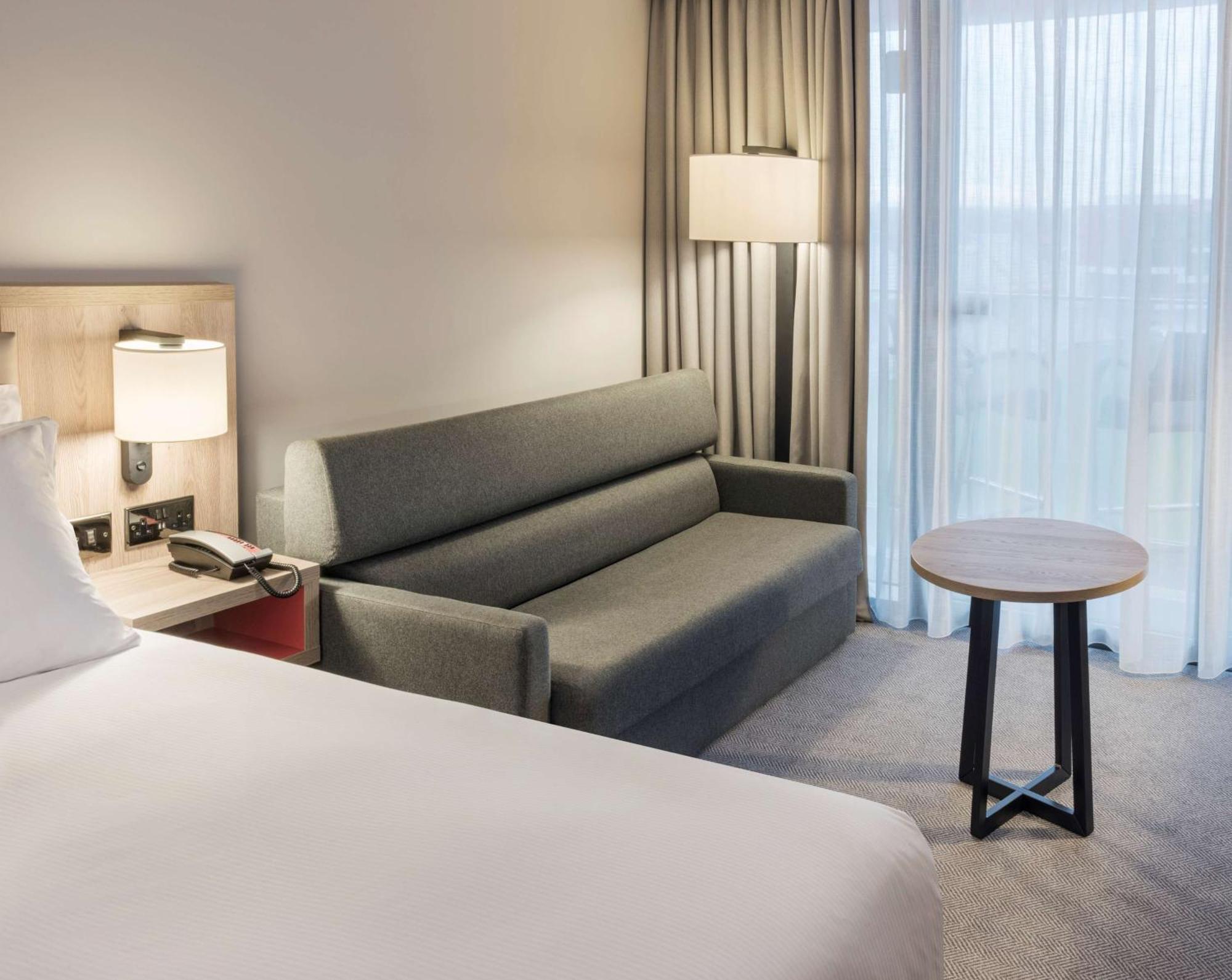 Hilton Garden Manchester Emirates Old Trafford 4*