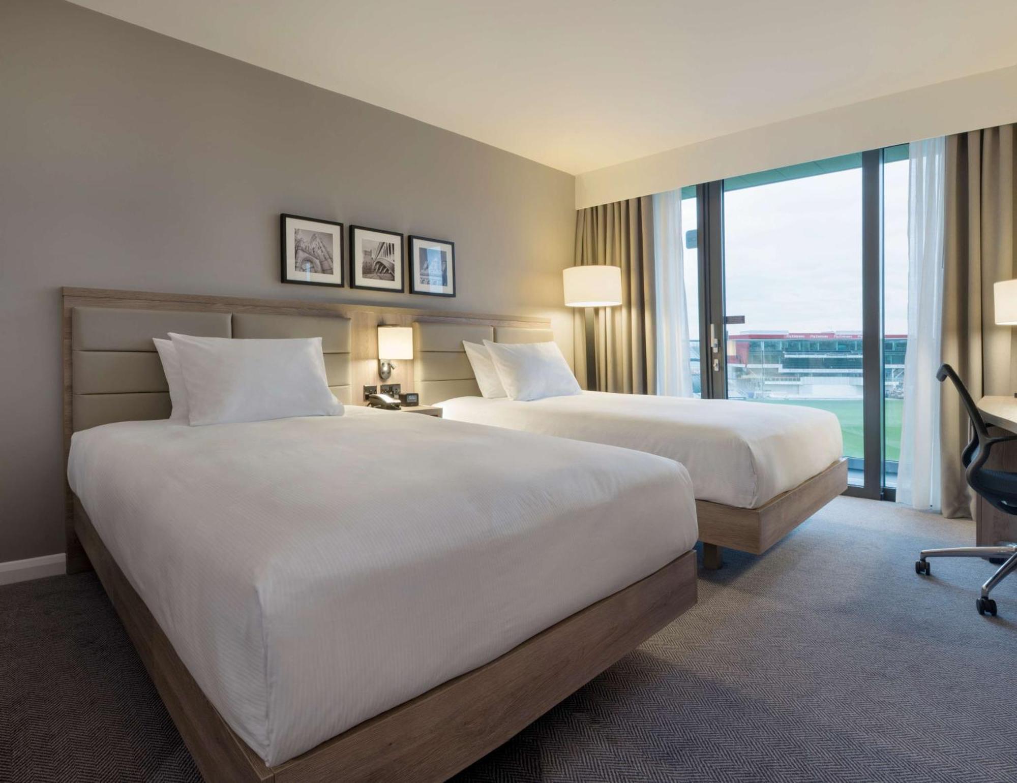 Hilton Garden Manchester Emirates Old Trafford Hotel 4*